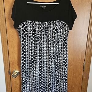 New York & Company Black and White Midi Dress